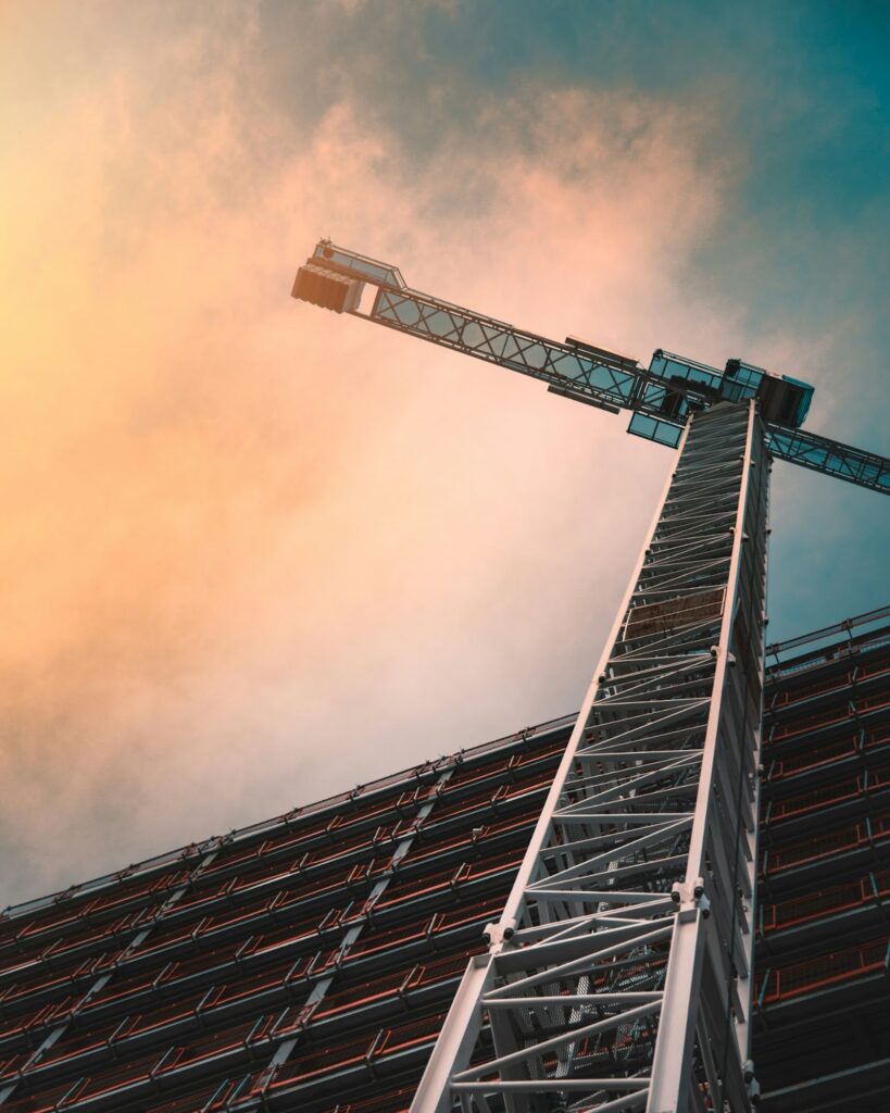 Commercial Contractors in Duluth GA: A crane at a building building site.