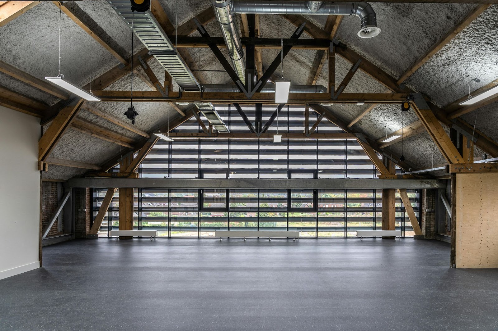 A modern industrial interior of an exhibition hall.