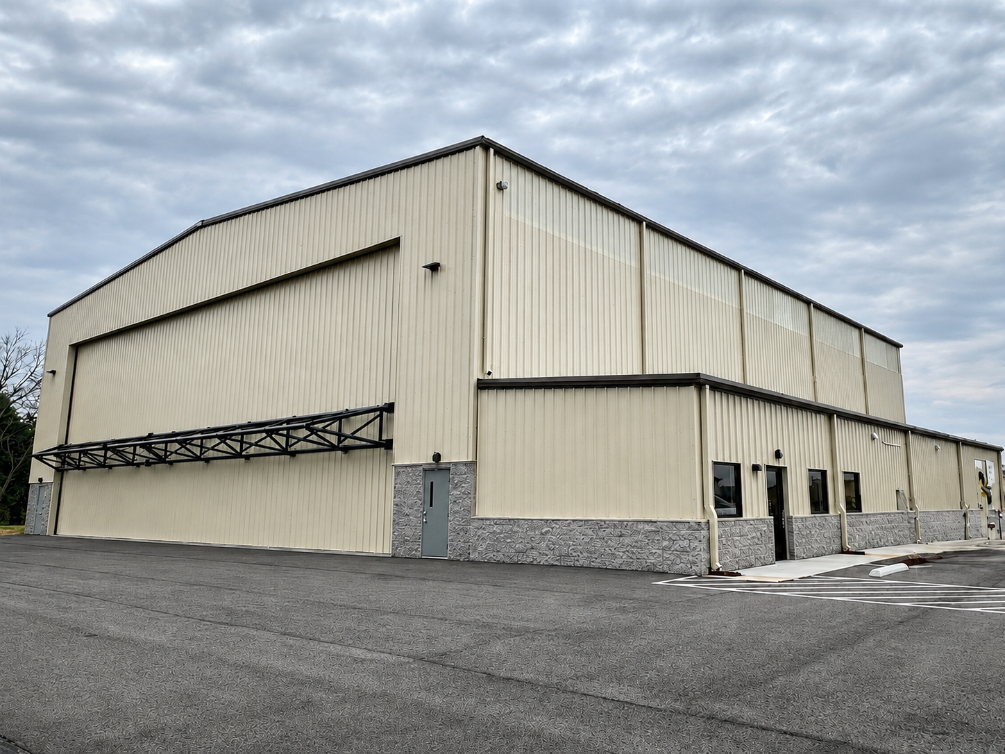 Jad H aircraft hangar with offices