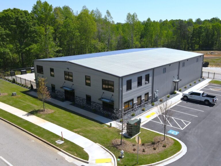 all-advanced-fence-9600-SF-commercial-HQ-building
