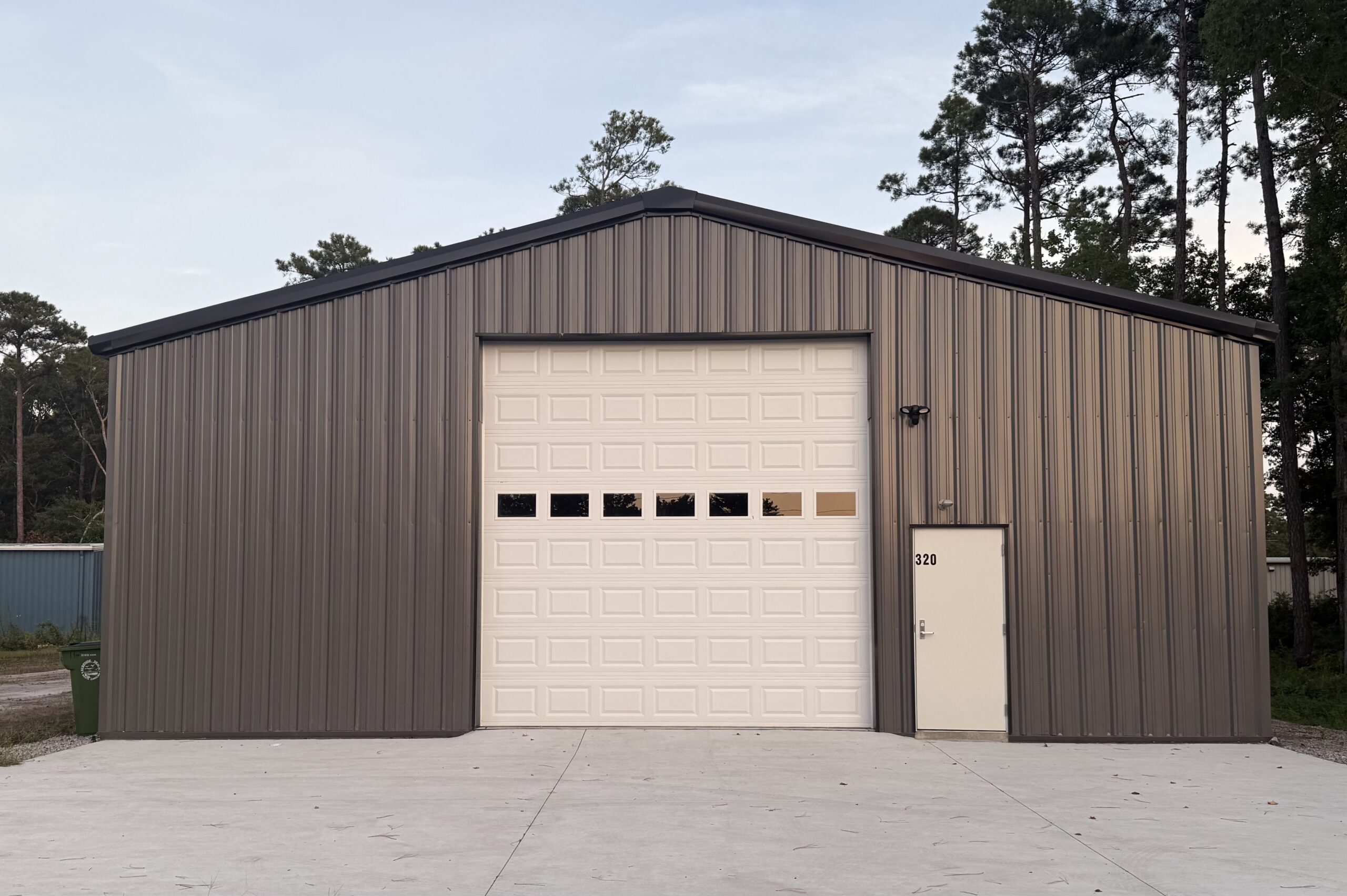 d blanton surfside garage workshop 1